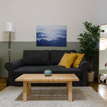 Studio Next To Opera House A26 Budapest Ngoại thất bức ảnh