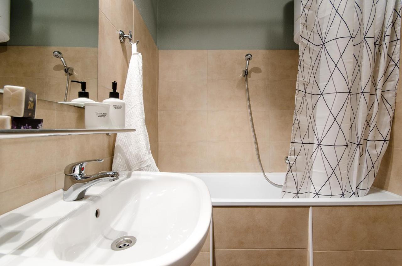 Studio Next To Opera House A26 Budapest Ngoại thất bức ảnh